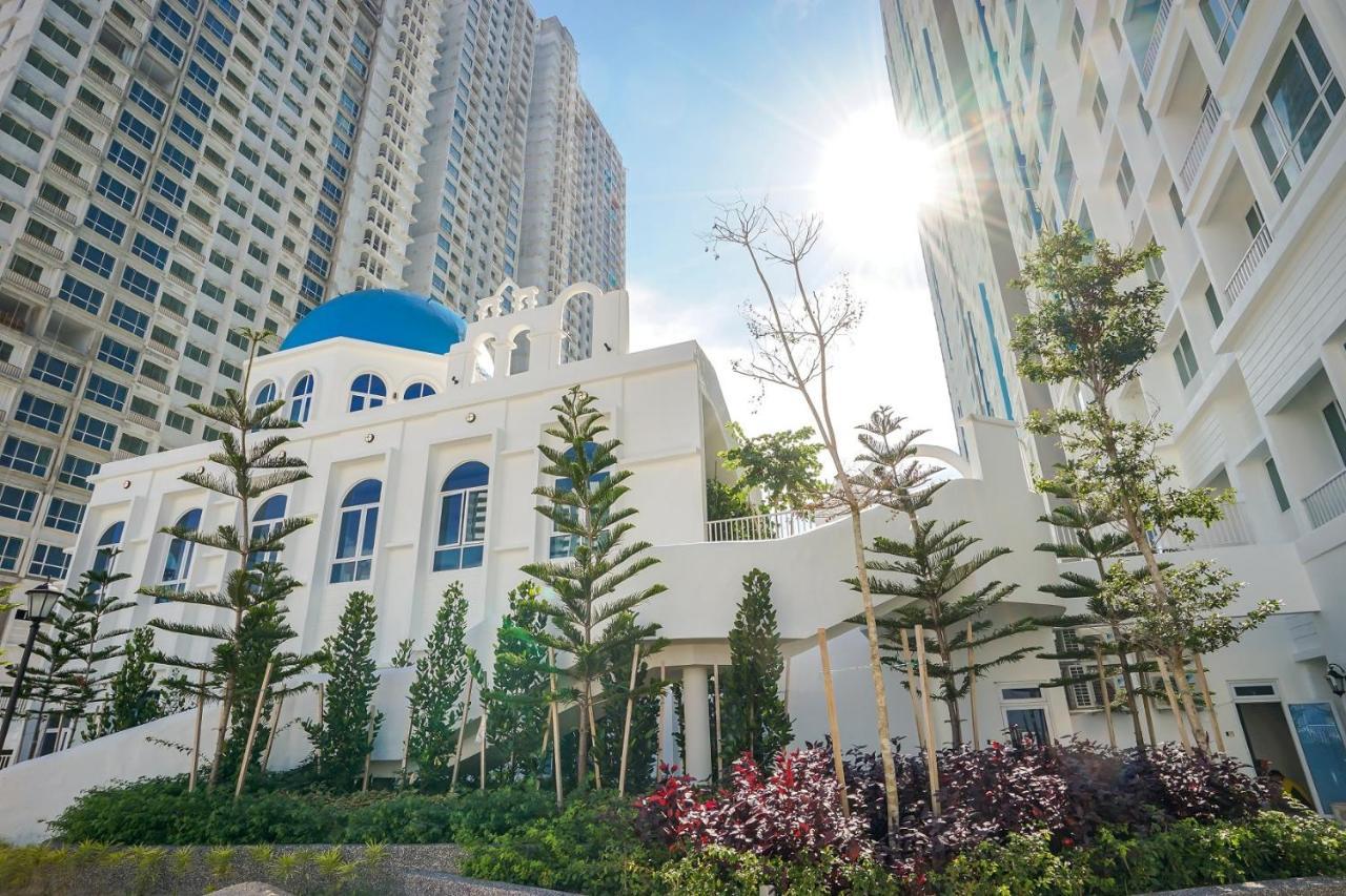 White Lagom Scandinavian House, By Sanguine Apartment Tanjung Tokong Exterior photo